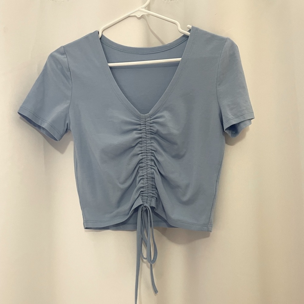 cropped tee